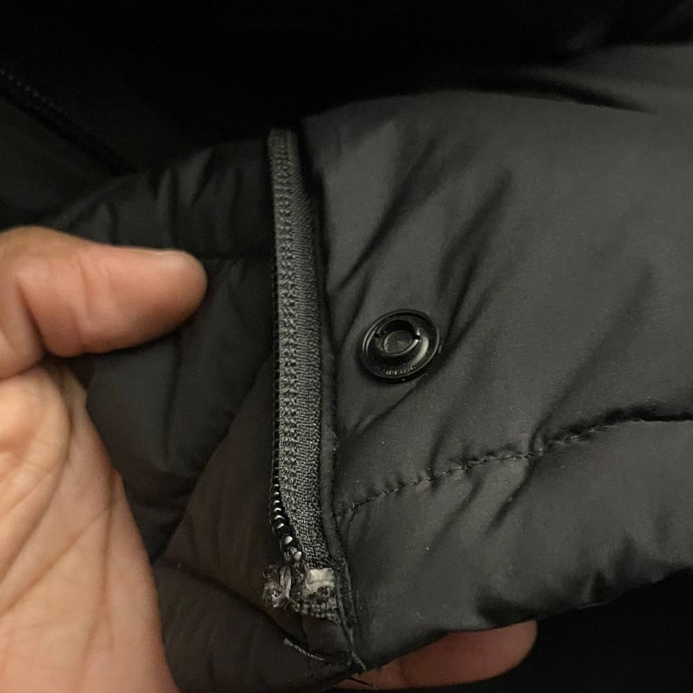 Lululemon Wunder Puff 600 Down Fill Jacket Black Size 2 NWOT. LW4CACS - Picture 15 of 16
